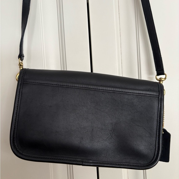 Vintage Coach Black Leather Bag - Picture 7 of 7